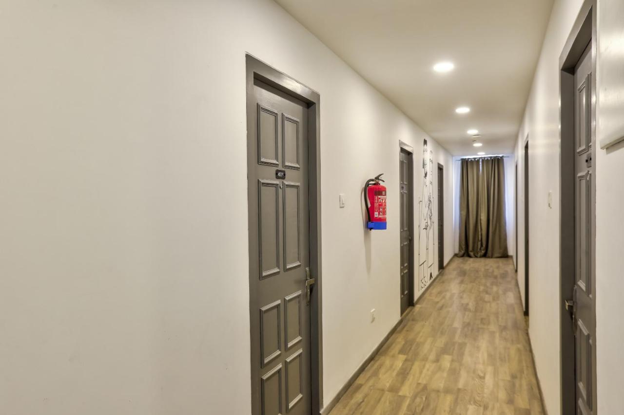 Oyo Townhouse 156 Maraimalai Nagar Hotel Madras Buitenkant foto