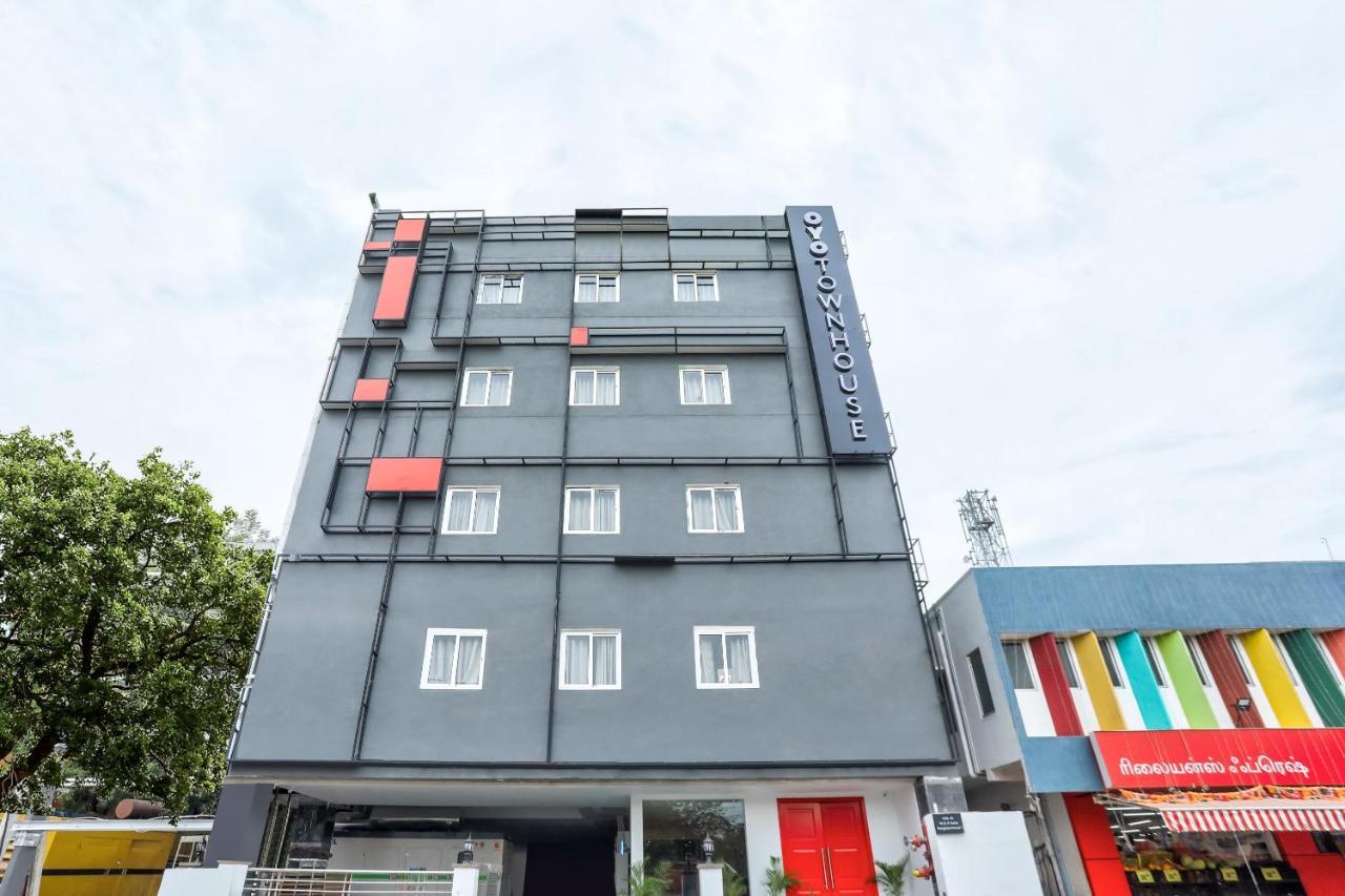 Oyo Townhouse 156 Maraimalai Nagar Hotel Madras Buitenkant foto