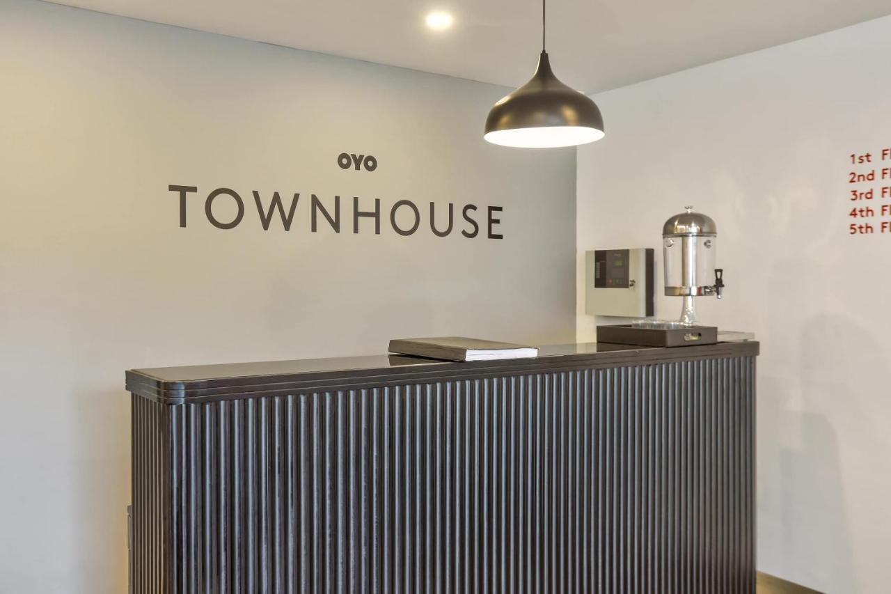 Oyo Townhouse 156 Maraimalai Nagar Hotel Madras Buitenkant foto