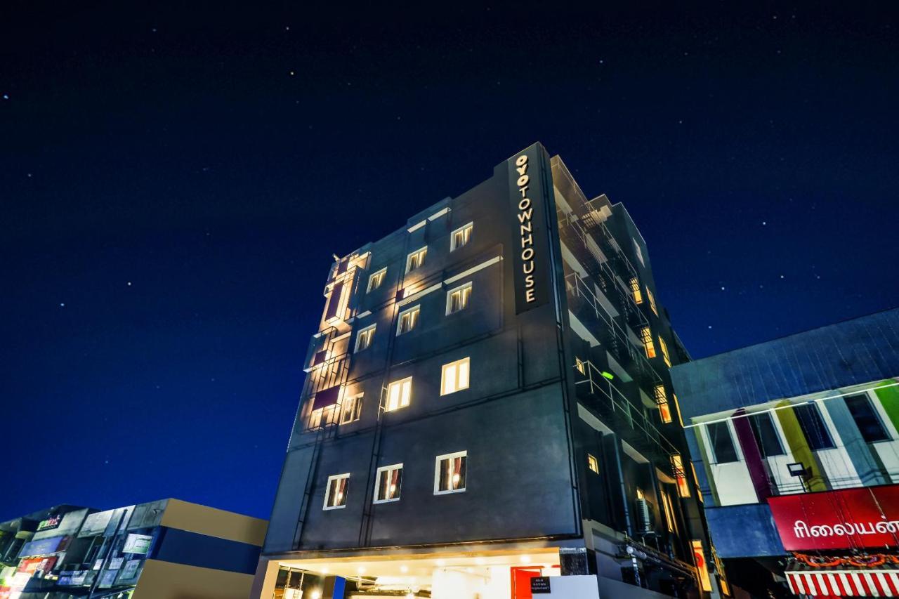 Oyo Townhouse 156 Maraimalai Nagar Hotel Madras Buitenkant foto
